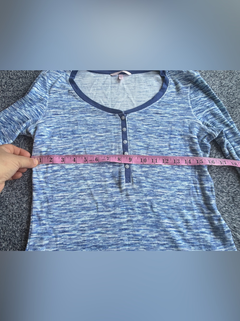 Victoria's Secret Heathered Blue Long-Sleeve Henley pajama - Picture 10 of 10